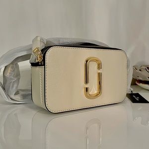 NEVER USED Marc Jacobs the Snapshot Bag crossbody